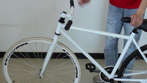 自行车怎么安装视频,轻松掌握安装步骤